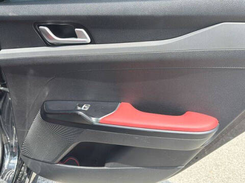 2023 Kia K5