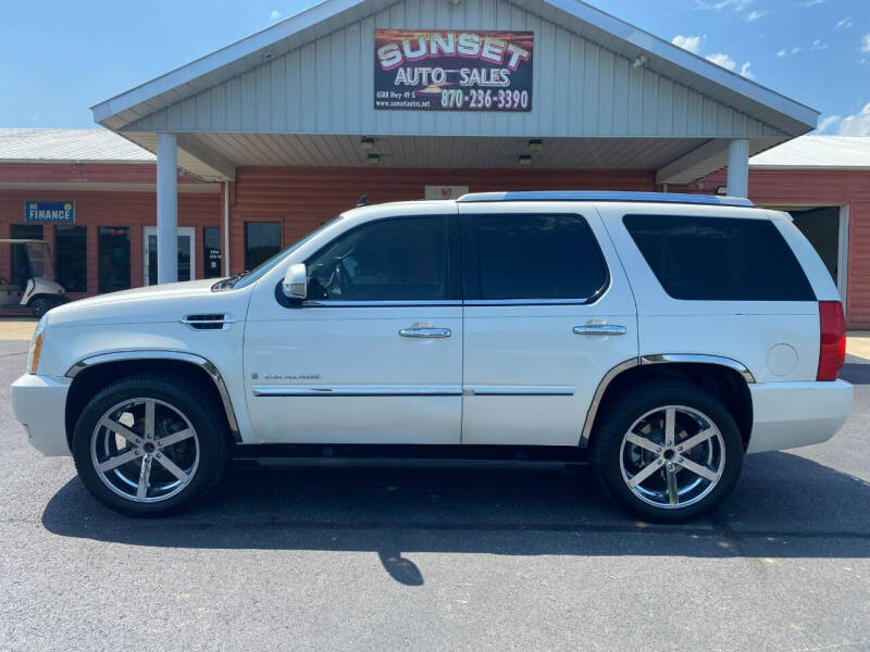 2008 Cadillac Escalade for sale at Sunset Auto Sales in Paragould AR