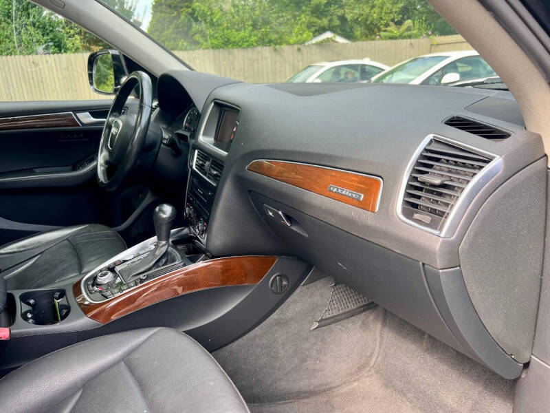 2012 Audi Q5 3.2 quattro Premium Plus