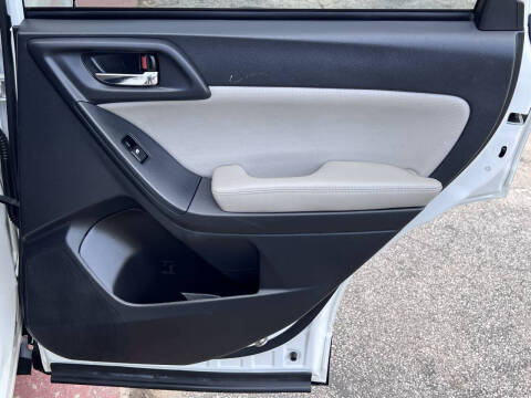 2014 Subaru Forester 2.5i Limited