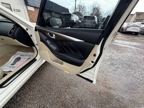 2018 Infiniti Q50 3.0T Luxe