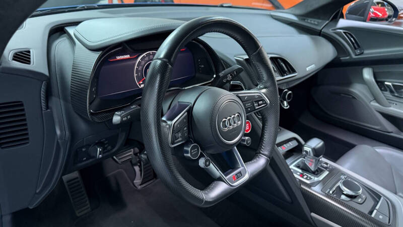 2017 Audi R8 5.2 quattro V10 Plus