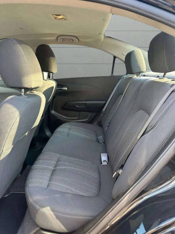 2019 Chevrolet Sonic LT Auto