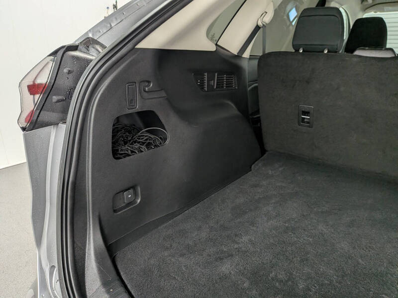 2024 Ford Edge SE