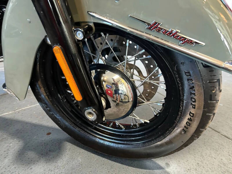 2021 Harley-Davidson FLHCS Heritage Classic 114