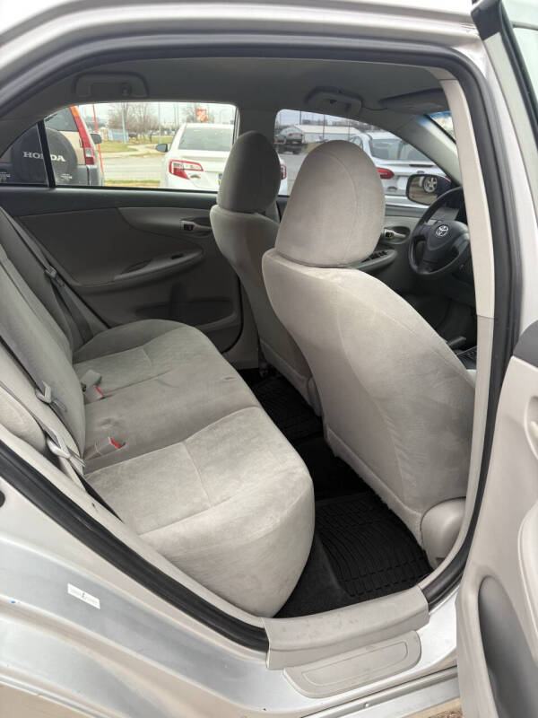 2009 Toyota Corolla LE