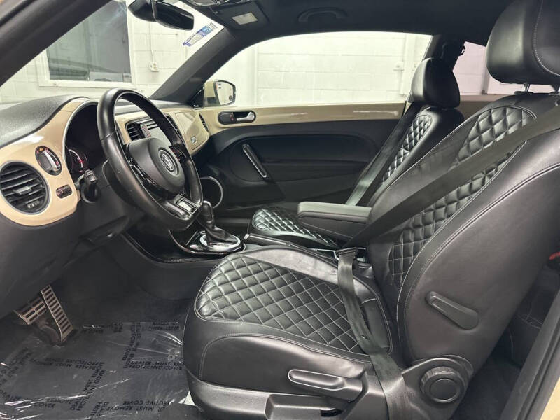 2019 Volkswagen Beetle 2.0T Final Edition SEL