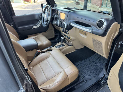 2012 Jeep Wrangler Sahara