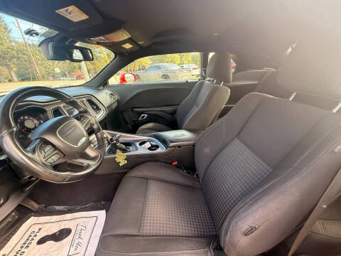 2019 Dodge Challenger SXT