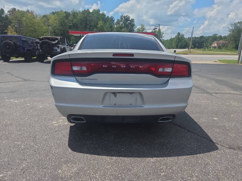 2012 Dodge Charger SE