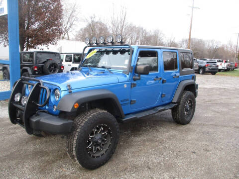 2015 Jeep Wrangler Unlimited for sale at PENDLETON PIKE AUTO SALES in Ingalls IN