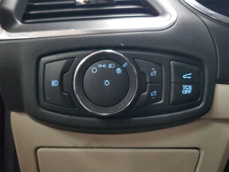 2021 Ford Edge Titanium