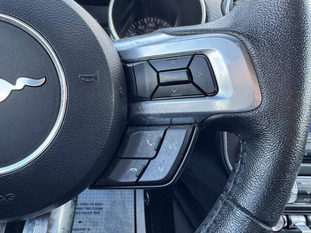 2022 Ford Mustang EcoBoost