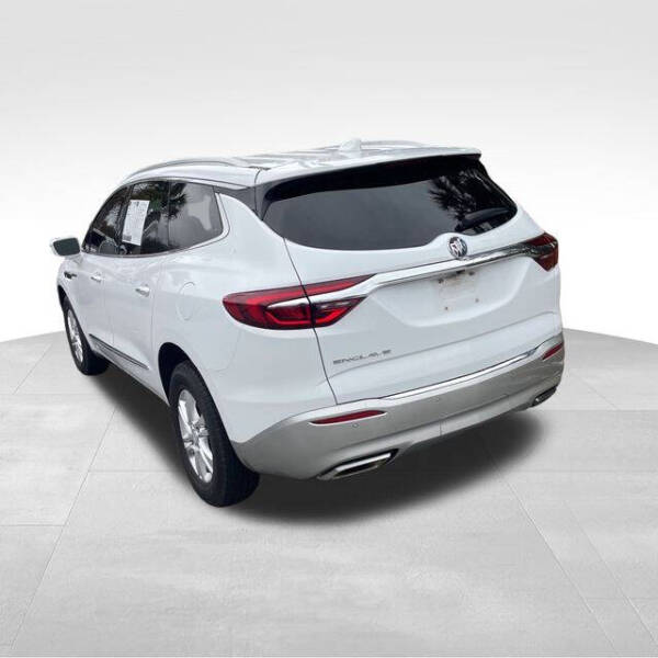 2020 Buick Enclave Essence