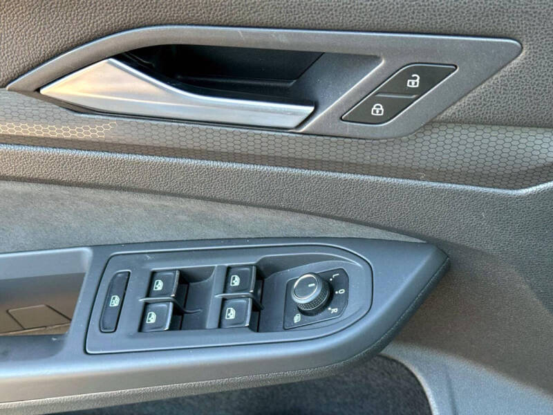 2024 Volkswagen Golf GTI S