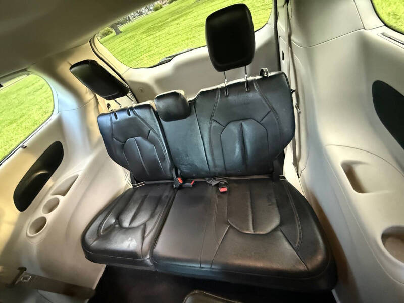 2018 Chrysler Pacifica Touring L