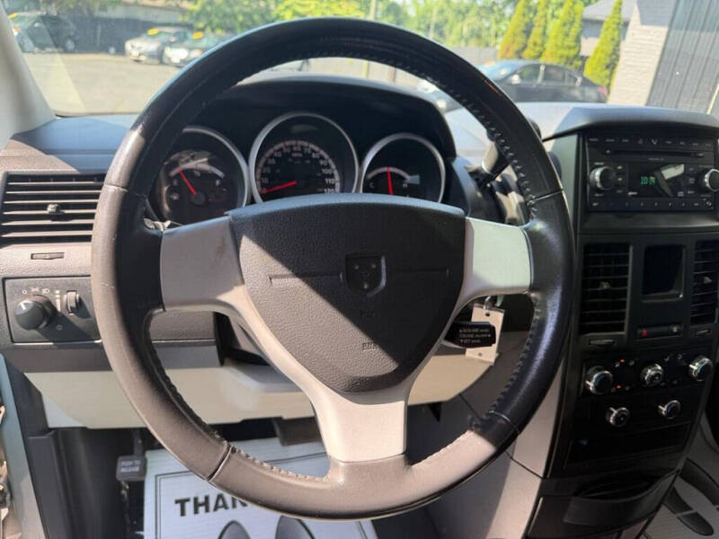 2008 Dodge Grand Caravan SE
