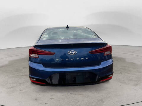 2020 Hyundai Elantra