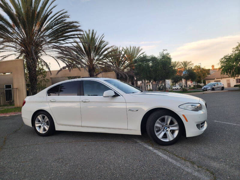 2012 BMW 5 Series 528i
