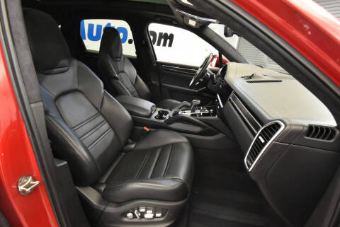 2021 Porsche Cayenne GTS