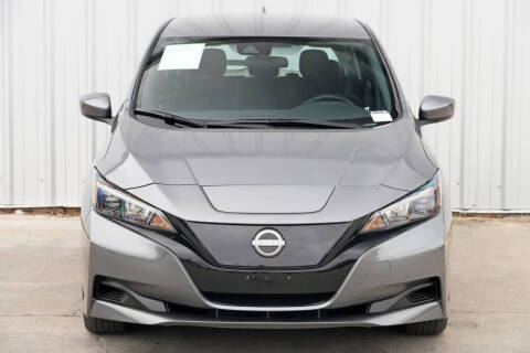 2025 Nissan LEAF S