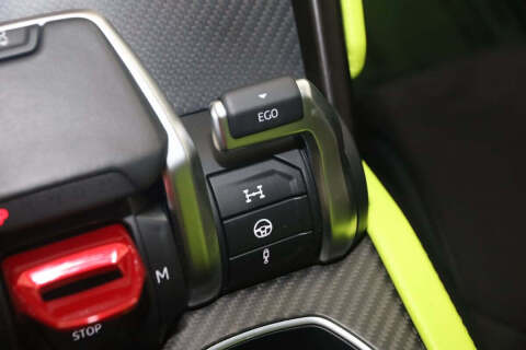 2022 Lamborghini Urus