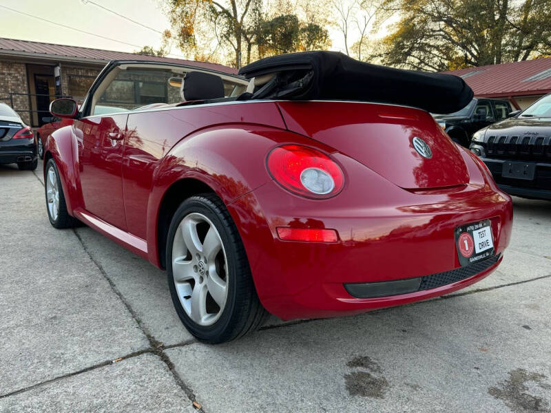 2006 Volkswagen New Beetle 2.5 photo 11