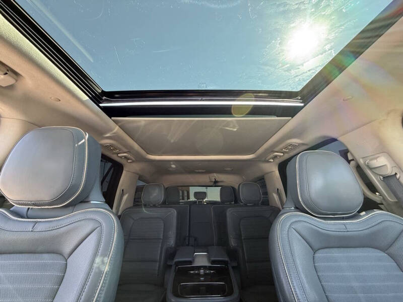 2018 Lincoln Navigator Black Label