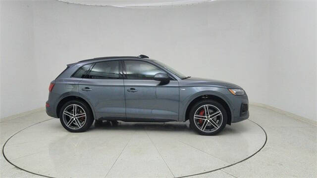 2024 Audi Q5 e quattro S line Prestg 55 TFSI