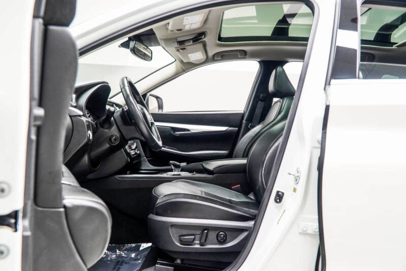 2022 Infiniti QX50 Sensory