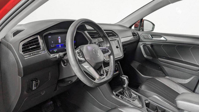 2022 Volkswagen Tiguan SE