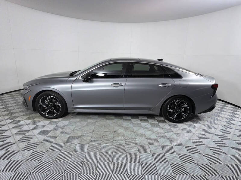 2025 Kia K5
