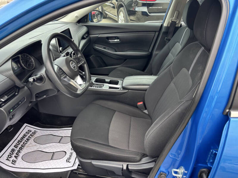 2023 Nissan Sentra SV