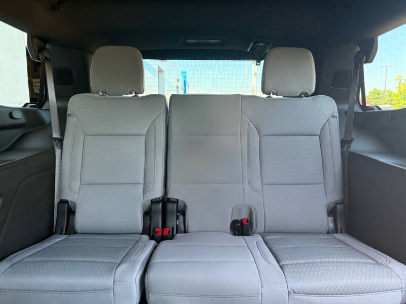 2024 Chevrolet Tahoe LS