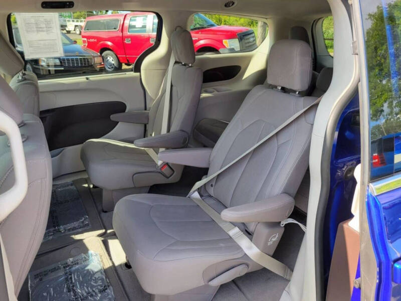 2021 Chrysler Pacifica Touring