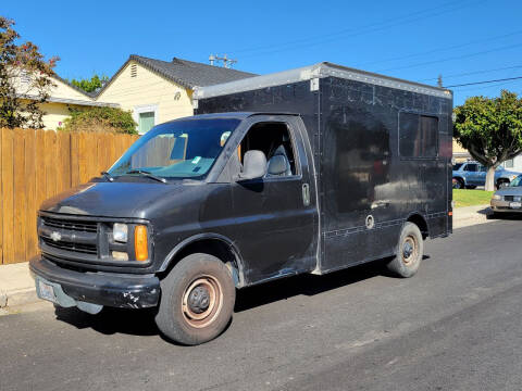 1998 Chevrolet Express Cutaway for sale at Gateway Motors in Hayward CA