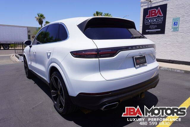 2023 Porsche Cayenne
