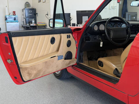 1991 Porsche 911 Carrera 2