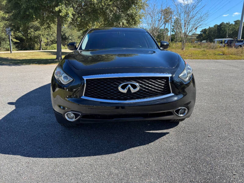 2017 Infiniti QX70