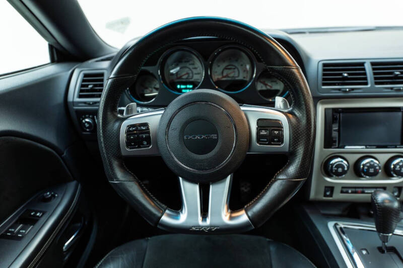 2012 Dodge Challenger SRT8 - Photo 117