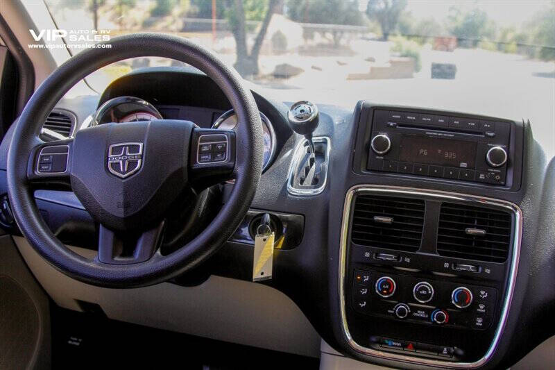2016 Dodge Grand Caravan SE