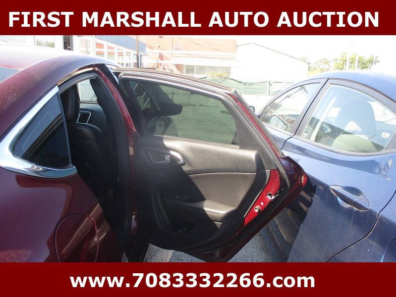 2017 Chrysler 200 Limited