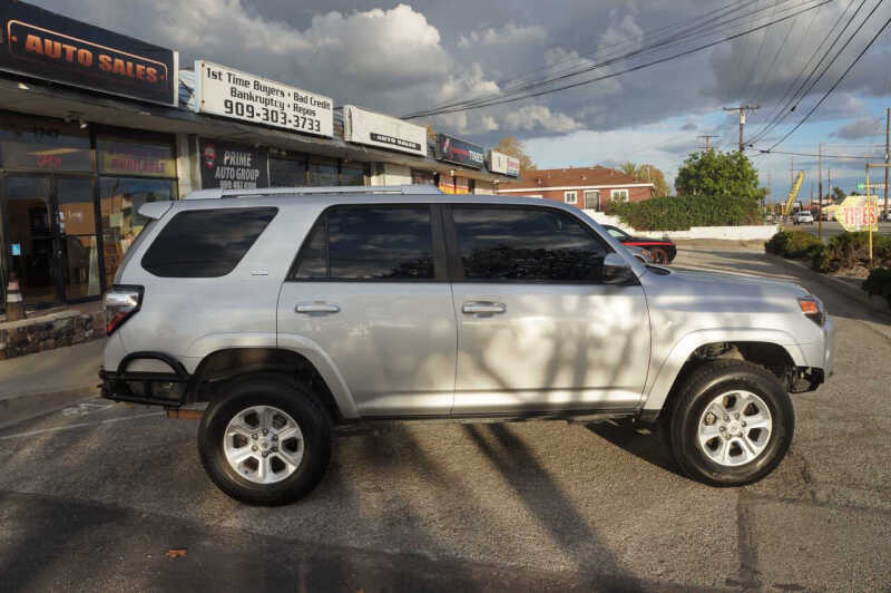 2021 Toyota 4Runner SR5