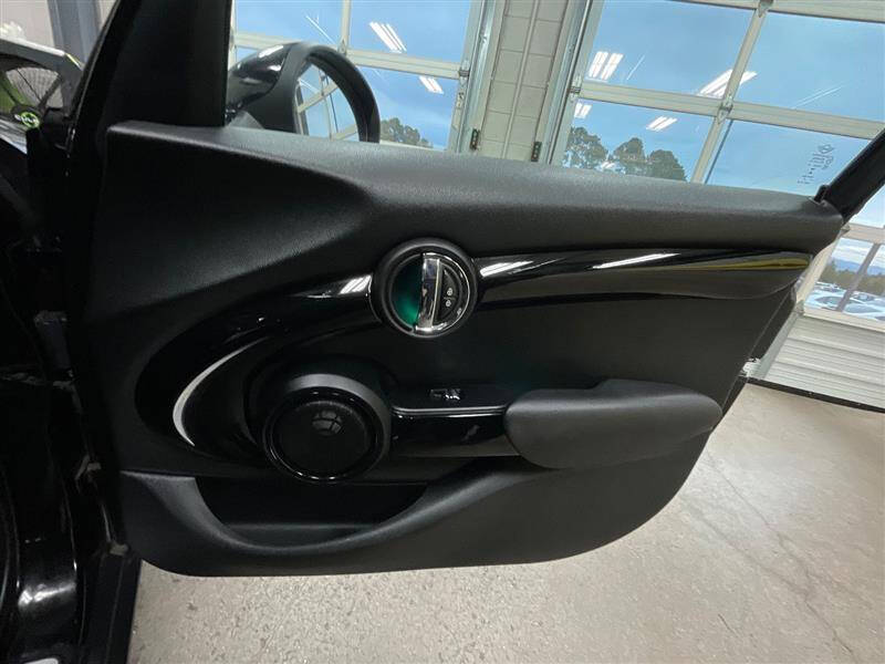 2016 MINI Hardtop 4 Door Cooper