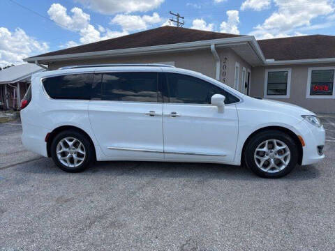 2018 Chrysler Pacifica Touring L