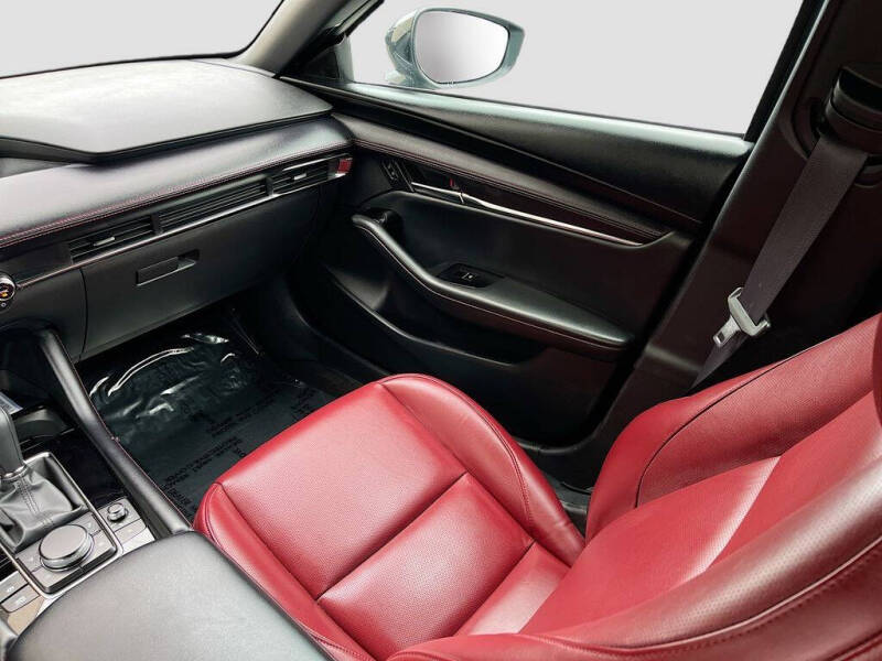 2025 Mazda Mazda3 Hatchback 2.5 S Carbon Edition