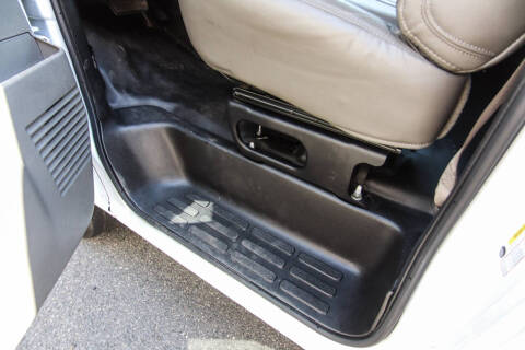 2023 Chevrolet Express 2500