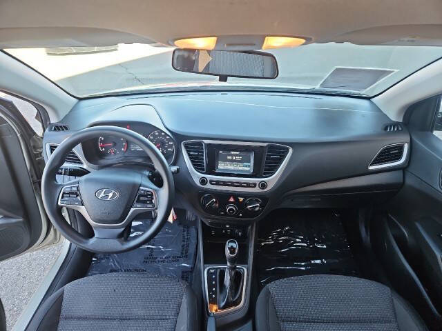 2019 Hyundai Accent SE