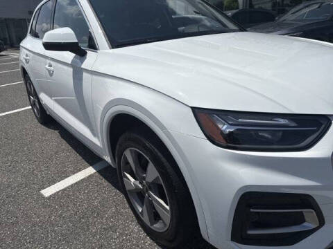 2023 Audi Q5 quattro Premium Plus 40 TFSI
