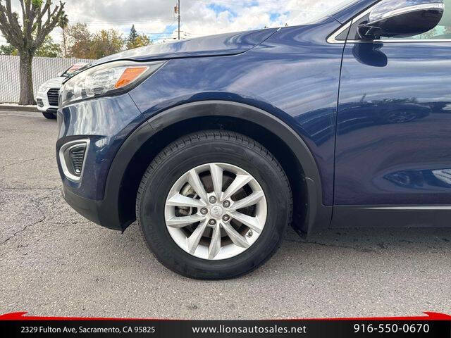 2017 Kia Sorento LX